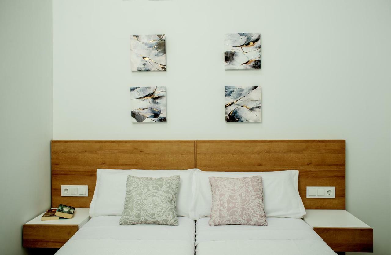 Apartamentos Turisticos Moret 11 - 2A Caces エクステリア 写真